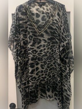 BRAZEN SHEER Animal Print Kaftan/Tunic w/Embellished Neckline On Size